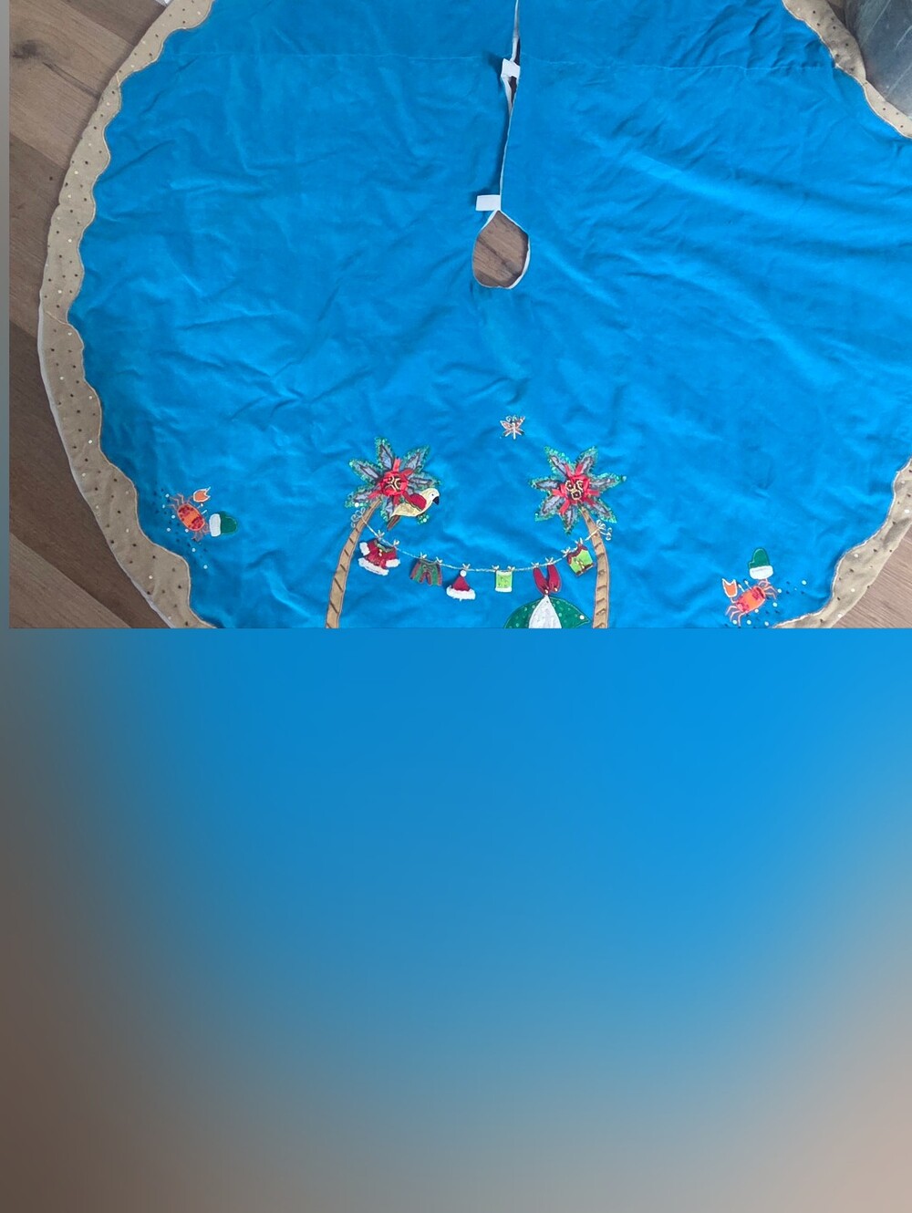 Season's Designs Tropical Beach Christmas Tree Skirt Blue Coastal Applique Bin1J